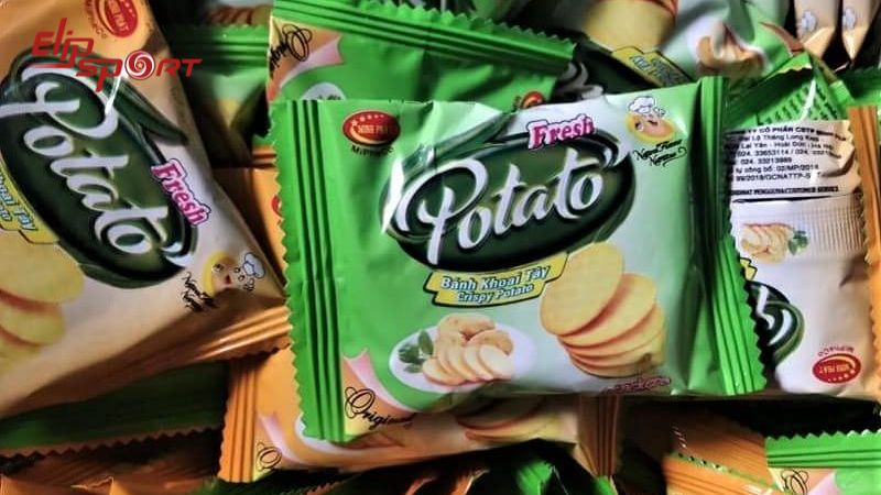 100g bánh khoai tây Potato chỉ có khoảng 201 calo