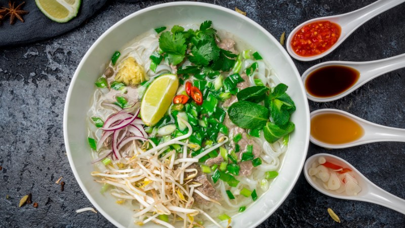 Thay thế nguyên liệu khi nấu phở