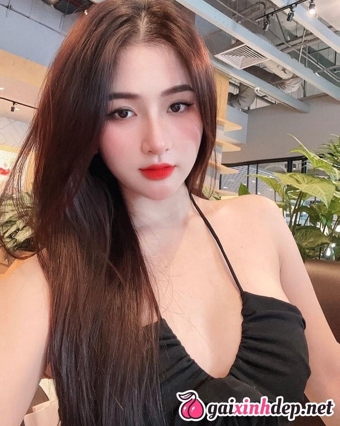 Nhung Hot Girl Khoe Hang