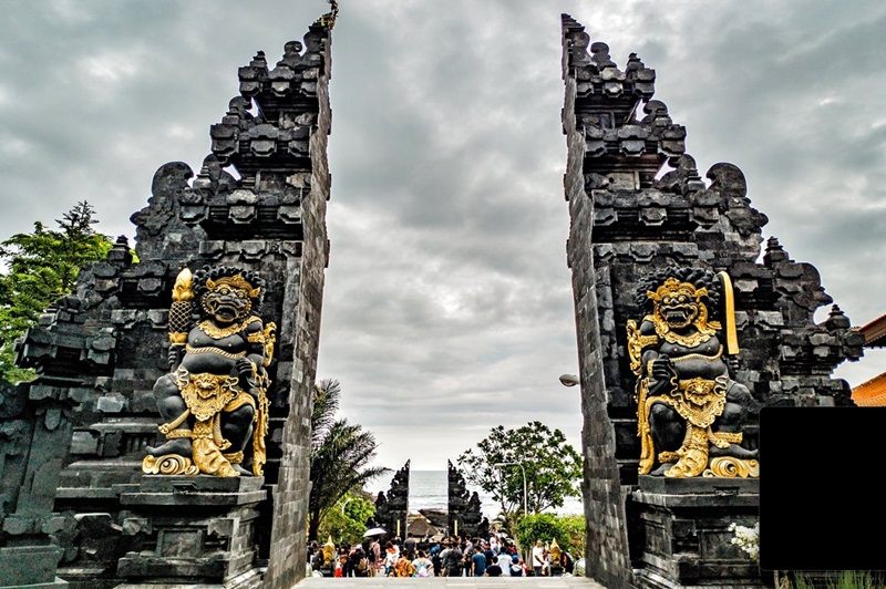 Đền Tanah Lot