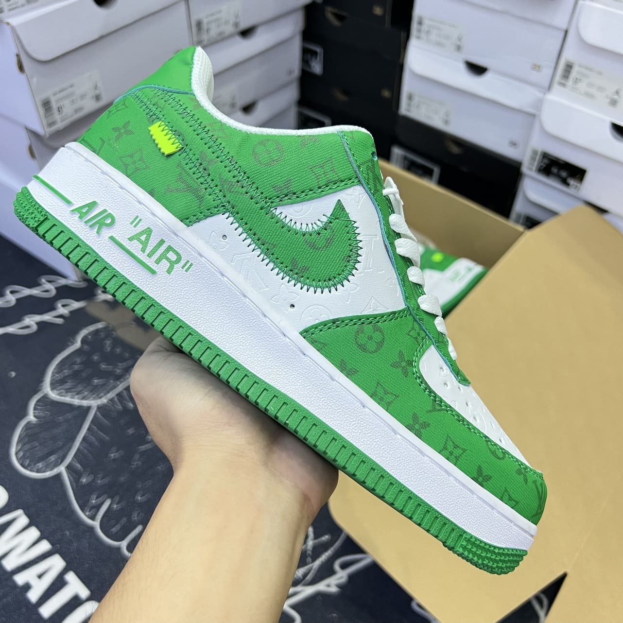 giay-louis-vuitton-x-nike-air-force-1-low-by-virgil-abloh-green-2