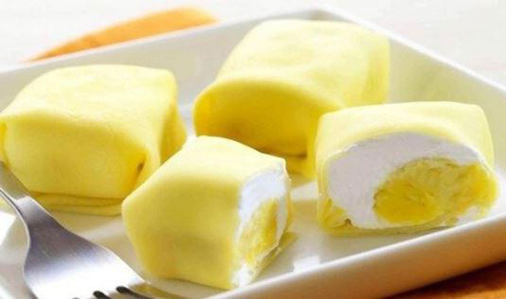 Cách làm bánh crepe sầu riêng đơn giản, thơm ngon tại nhà