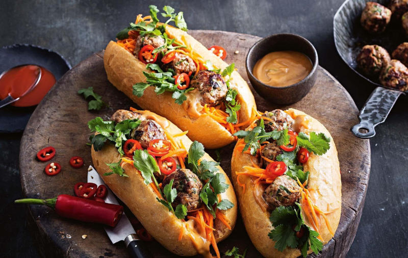 Bánh mì pate bao nhiêu Calo? “Mẹo” ăn bánh mì pate mà không lo béo