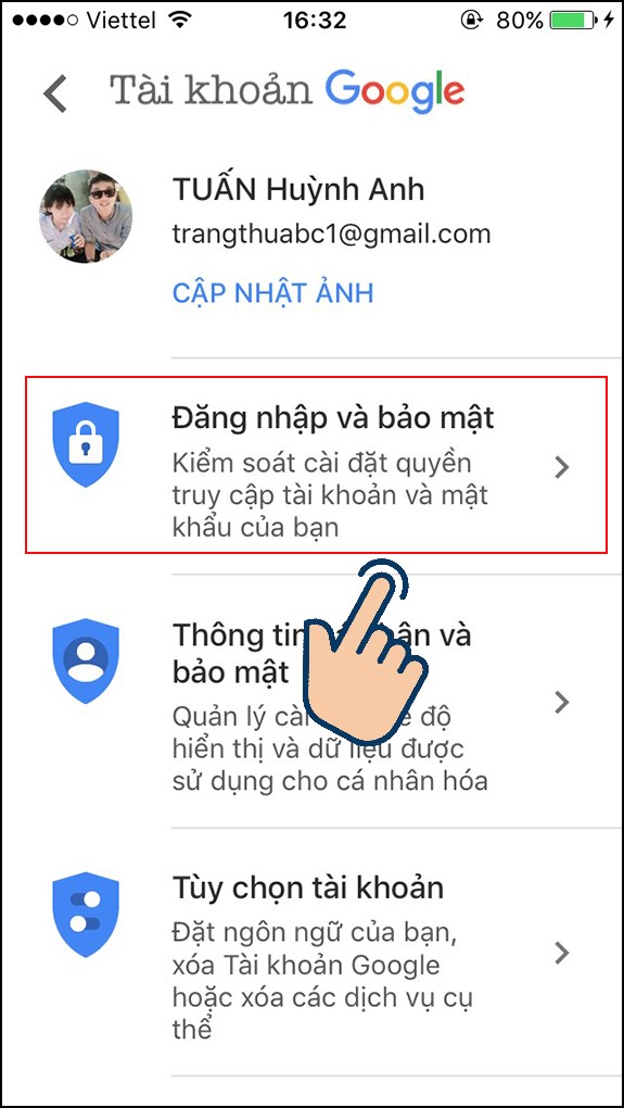 Chọn vào Quản lý tài khoản Google của bạn.