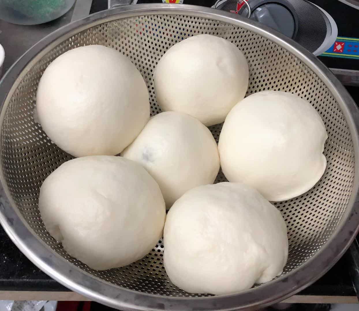 Cách làm bánh bao bằng bột bánh bao tại nhà