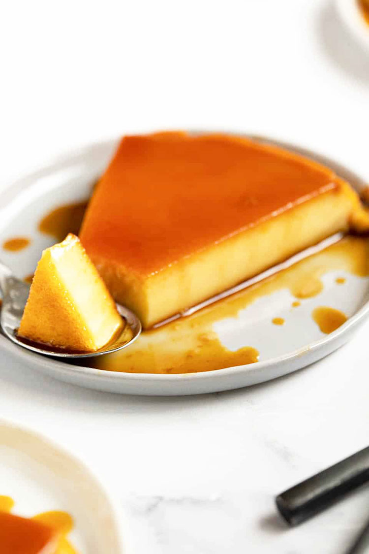 Tìm hiểu về bánh flan