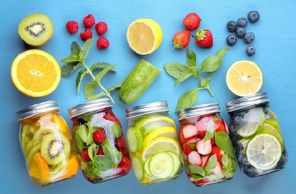 Nước Detox là gi? Các công thức làm nước Detox đơn giản dễ làm tại nhà