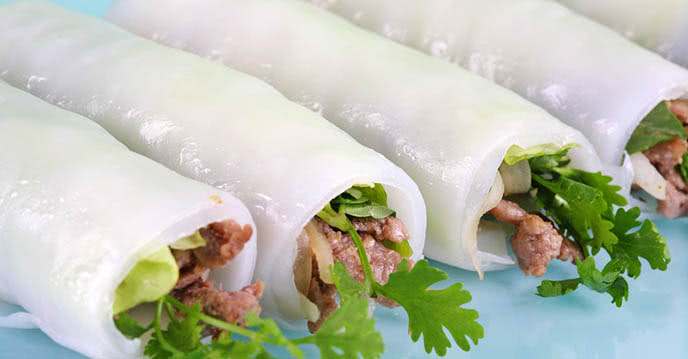 Cách làm phở cuốn ngon 1