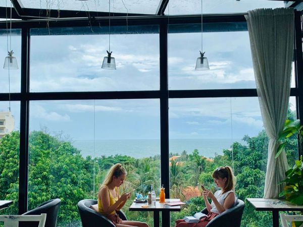 Top 10+ Quán cafe đẹp ở phú quốc view biển cực xịn sò