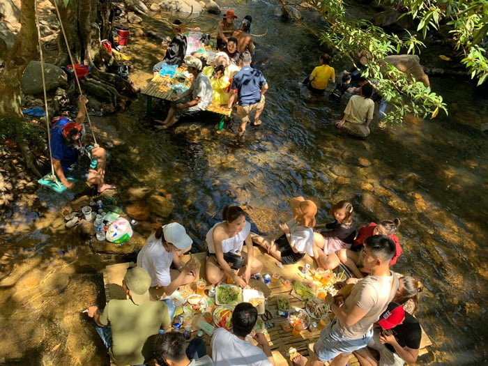 Đến Thác Bà Tánh Linh khu du lịch sinh thái