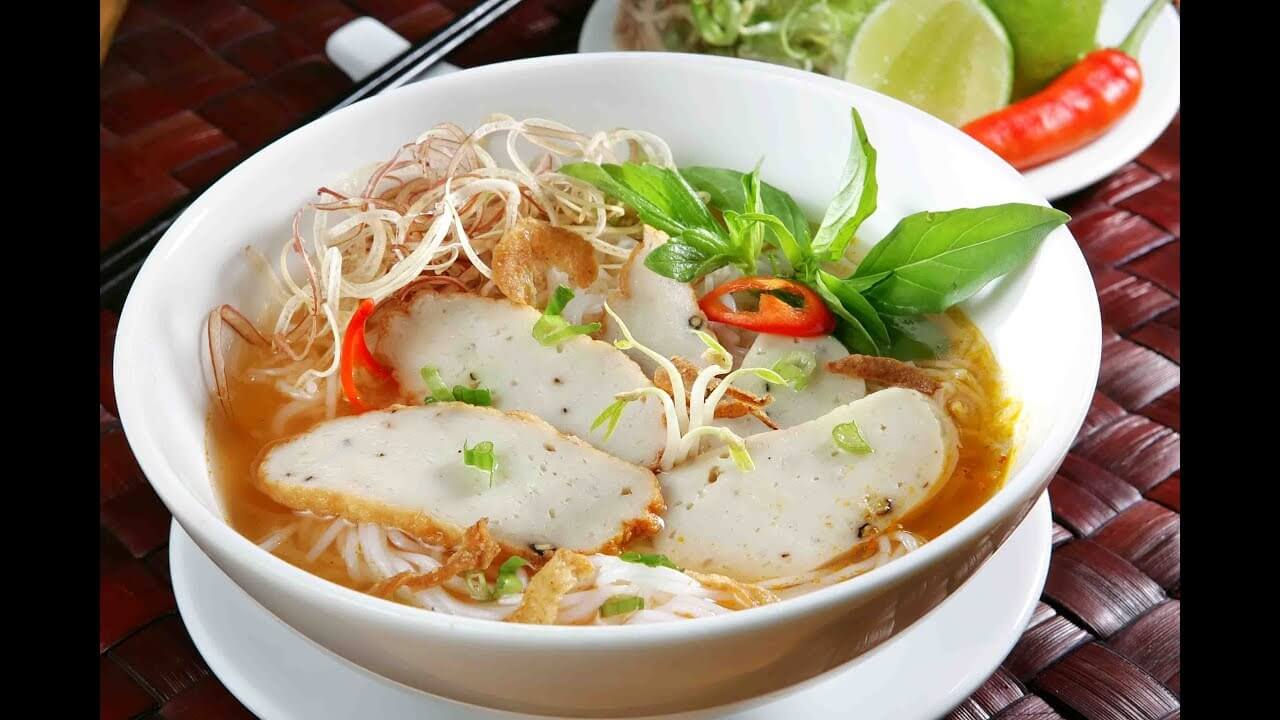 Bún- Chả- Cá -Nha -Trang -ivivu-3