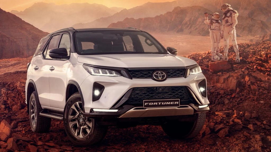 So sánh Ford Everest 2024 và Toyota Fortuner 2024: giá bán, thông số kỹ thuật, tiện nghi, an toàn