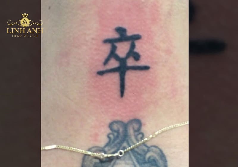 ảnh hình tattoo con chốt