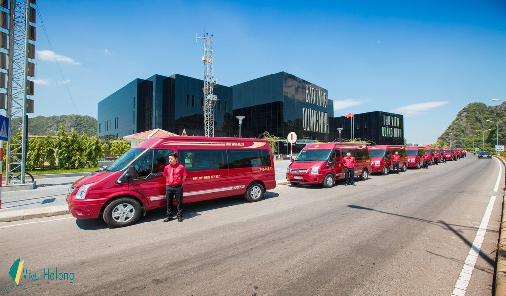 Xe limousine Hà Nội - Bãi Cháy, Hạ Long