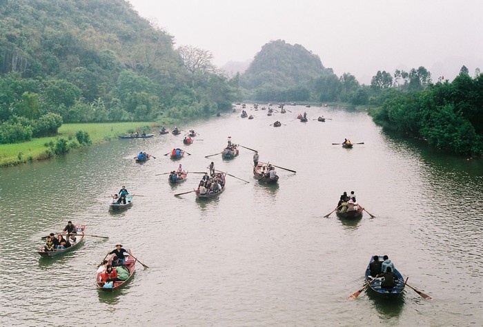 Mùa trẩy hội chùa Hương