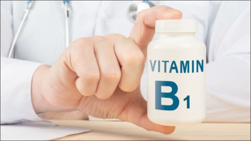 Nên uống vitamin B1 vào buổi sáng trước bữa ăn 30 phút hoặc sau bữa ăn 2 tiếng