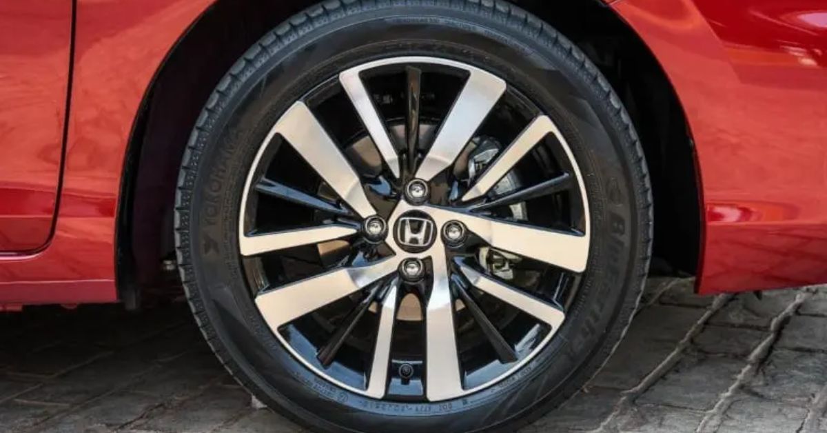 Kinh nghiệm thay mâm xe Honda City an toàn, đúng cách