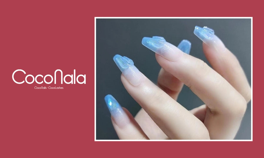 Mẫu nail xanh dương đang là xu hướng hiện nay