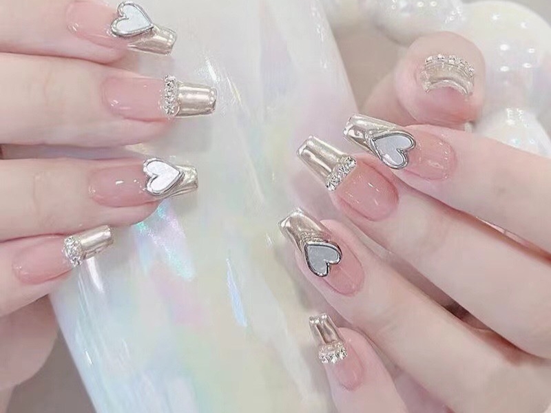 Nail trang trí charm đẹp