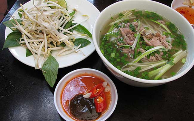 Quán phở anh Đức