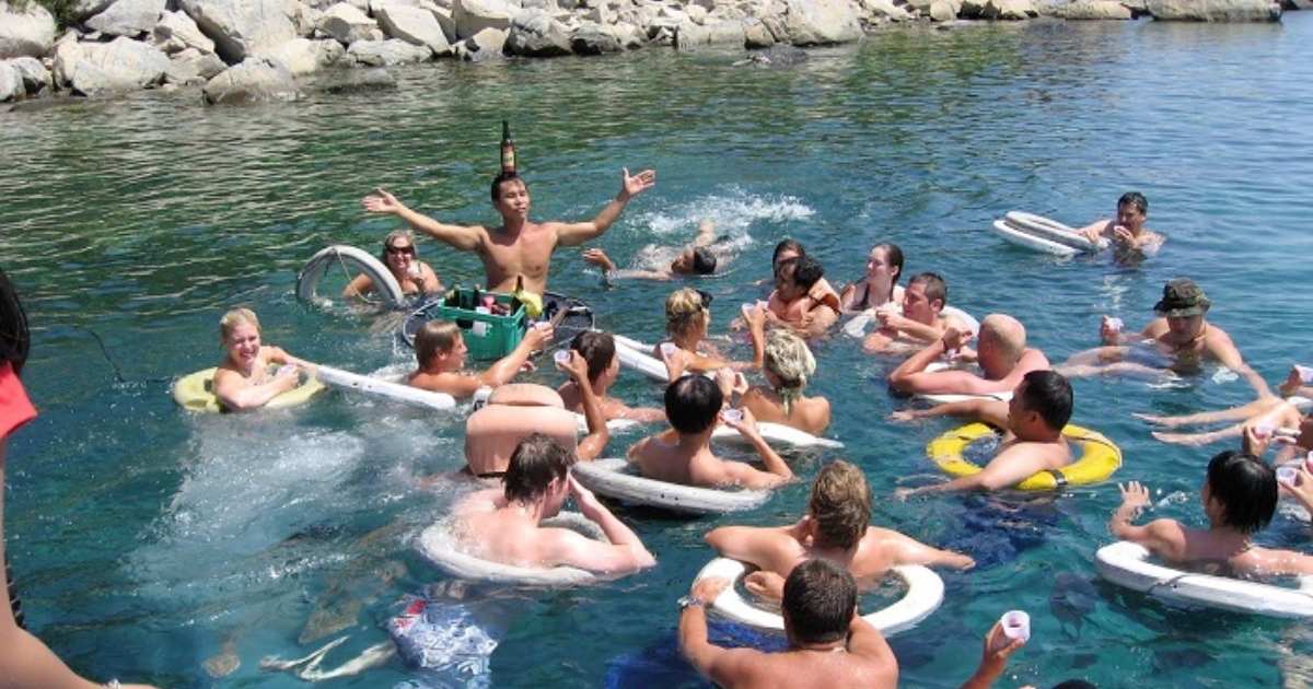 wine party on beach