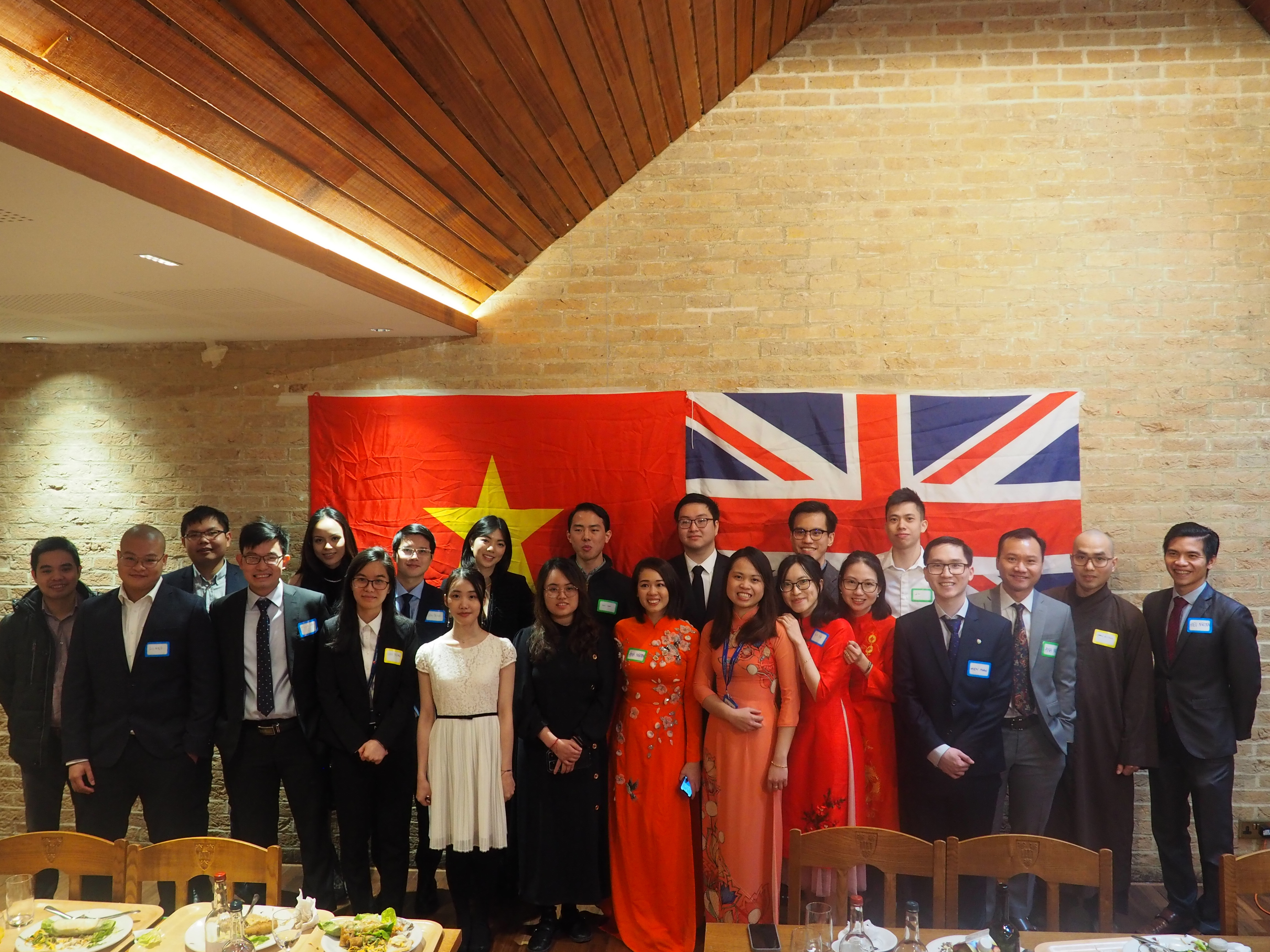 Chàng trai Hà Nội sau 5 năm giành học bổng toàn phần ĐH Oxford