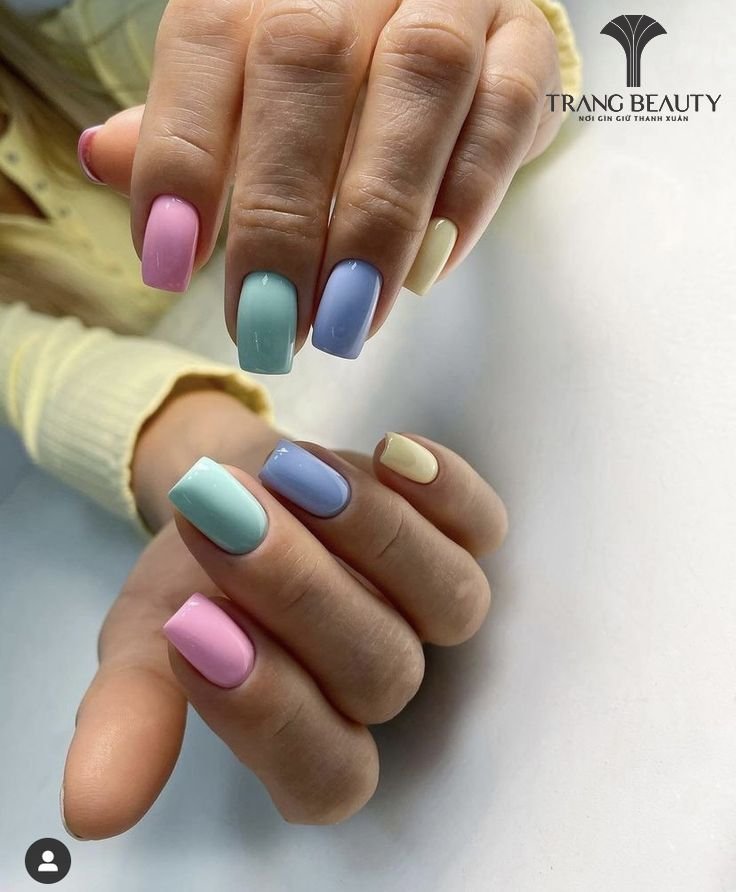 Top những mẫu nail ngắn trơn được yêu thích