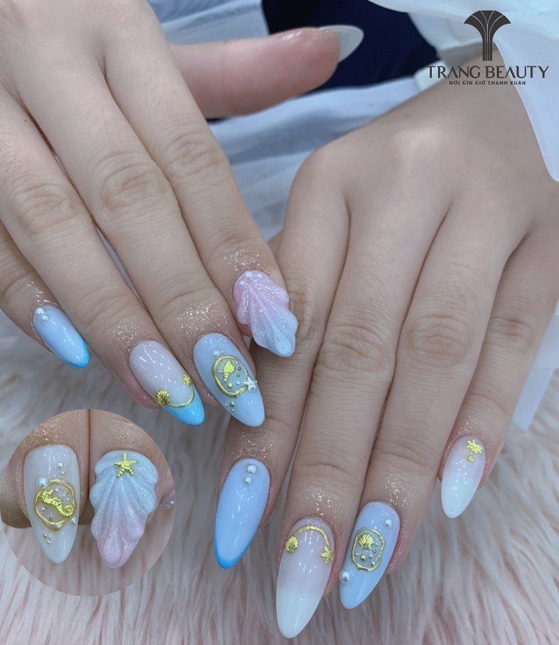 Kiểu nail phối màu và họa tiết sặc sỡ