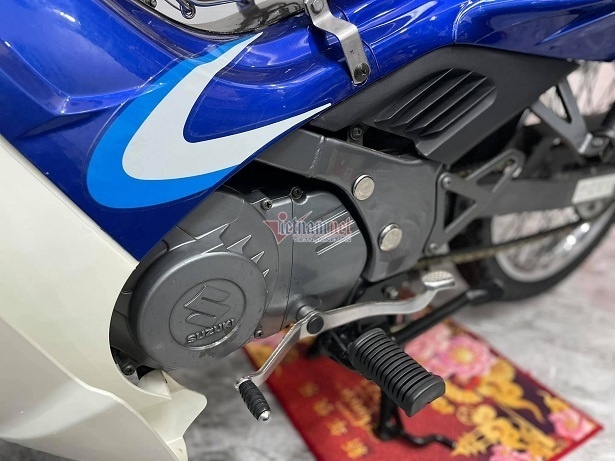 Suzuki RGV 120 bien so dep anh 5