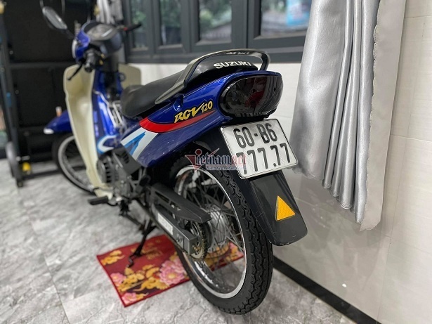 Suzuki RGV 120 bien so dep anh 2