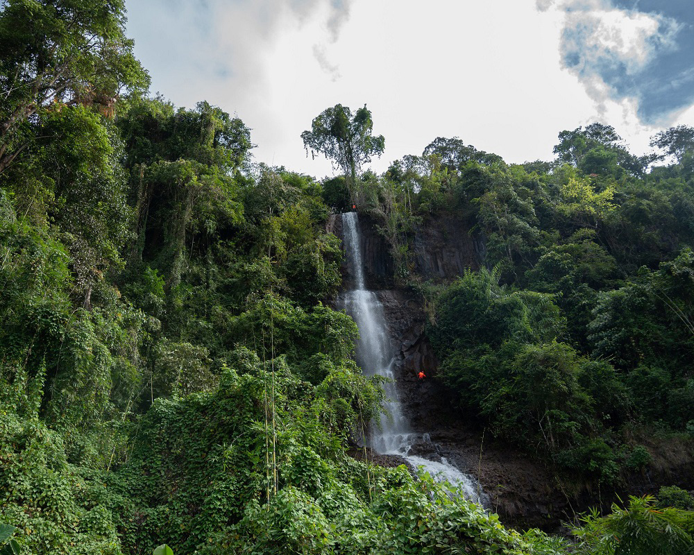 Waterfall-in-Ta-Dung