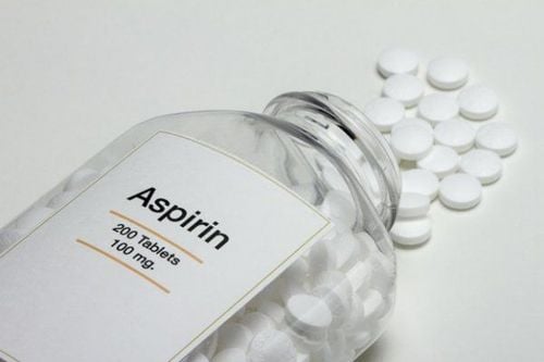 Khi sử dụng nấm linh chi nên tránh uống thuốc aspirin