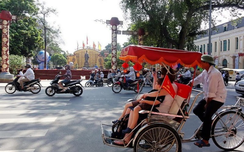 du lich ha noi 1 ngay nen di dau