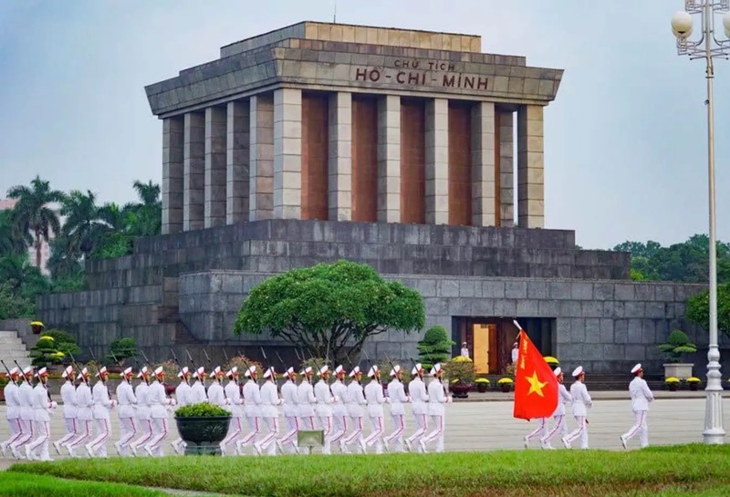 du lich ha noi 1 ngay nen di dau