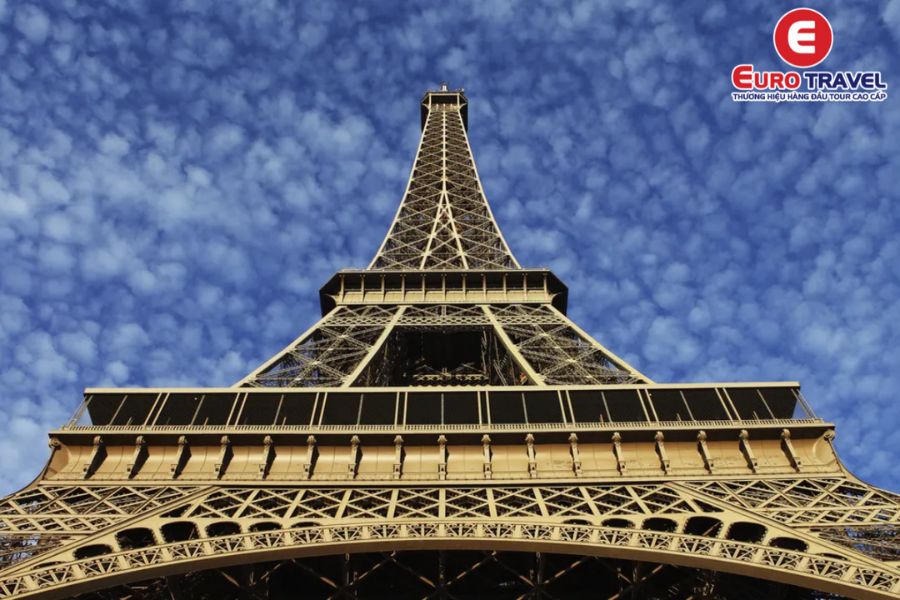 Những điều chưa biết về tháp Eiffel