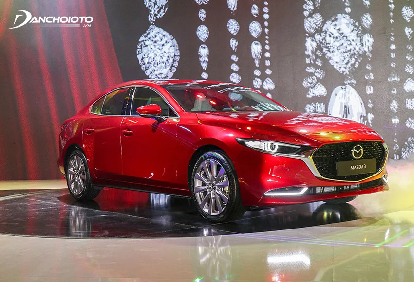 Mazda 3 có tất cả 6 phiên bản mỗi dòng