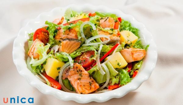 Salad cá hồi dầu giấm ngon và bổ dưỡng