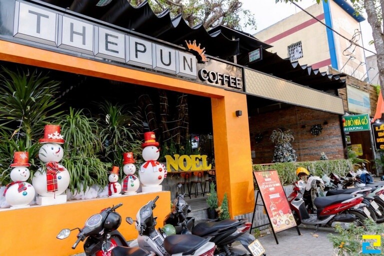 15 Cách Trang Trí Noel Cho Quán Cafe đơn Giản Xinh Lung Linh