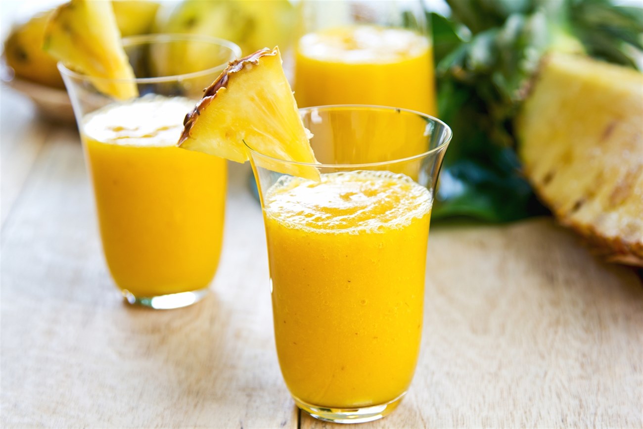 Smoothie xoài dứa với sữa chua