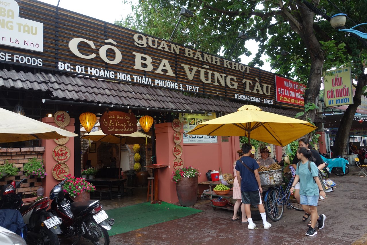 bánh khọt cô ba vũng tàu