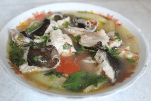 canh chua cá đuối