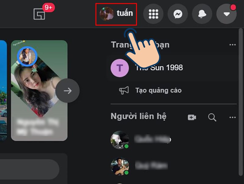 Đầu tiên tại màn hình chính Facebook, bạn hãy kích chọn vào trang cá nhân của mình.