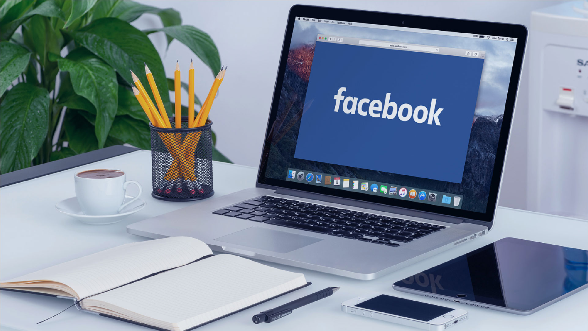 livestream facebook trên laptop