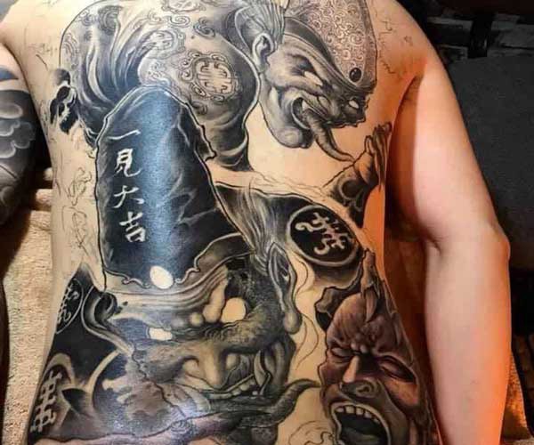 hắc bạch vô thường tattoo kín lưng