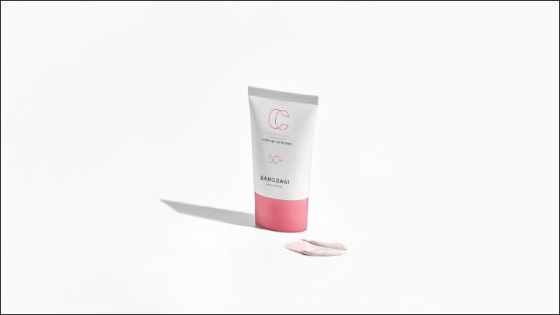 Kem chống nắng Banobagi Calming Care Tone Up Sunscreen phục hồi da mụn