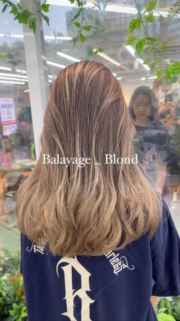 Nhuộm Balayage màu blond