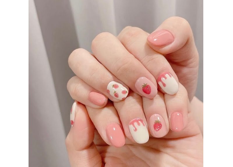 những mẫu nail Hàn Quốc đơn giản 1