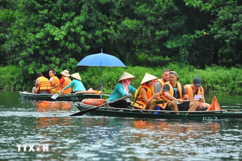 TTXVN_0810 du lich Trang An Ninh Binh 1.jpg