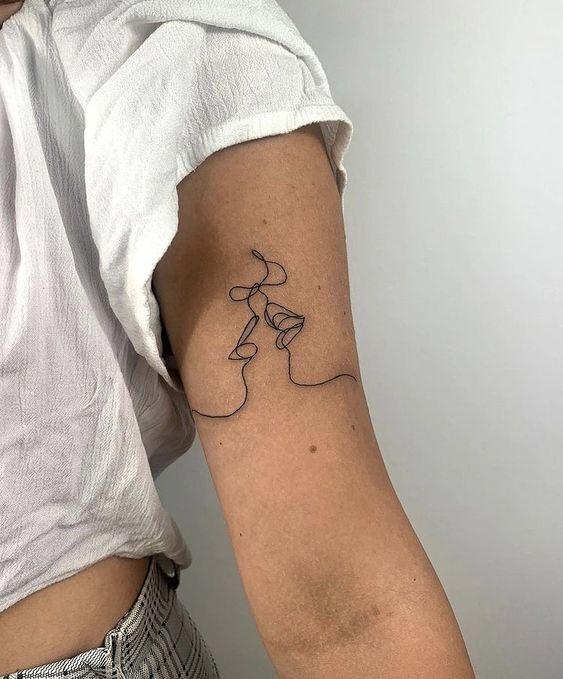 mẫu tattoo cực đẹp thể hiện tình yêu