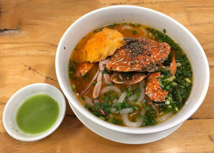 Bánh canh ghẹ Quốc Anh